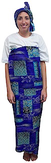 No-sew Lamba costume Idea for Madagascar for your Thinking Day or International event. #makingfriends #gsmakingfriends #girlscouts #scouts #girlscoutleader #thinkingday #worldthinkingday #thinkingdaycostume via @gsleader411