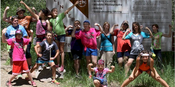 seniors-hiking