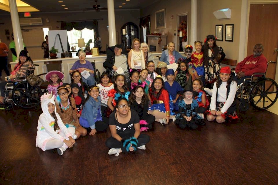 Girl Scouts Reverse Trick or Treating.