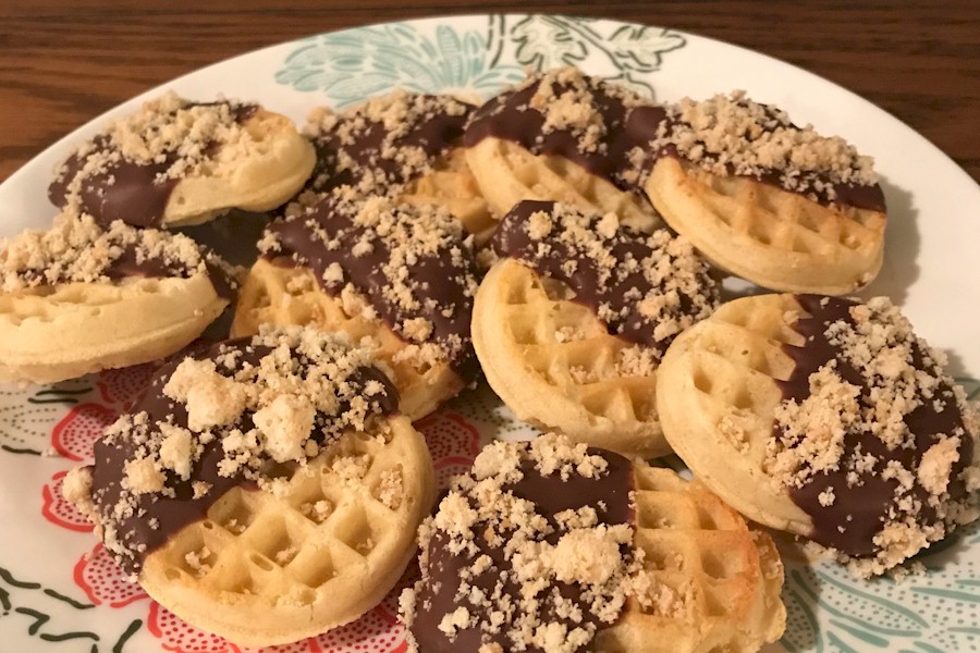 Terrific Toffee Waffle Treats - MakingFriends