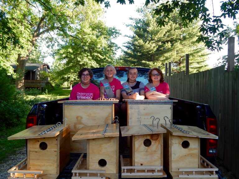 Girl Scout* Silver Award Homes for Furry Friends