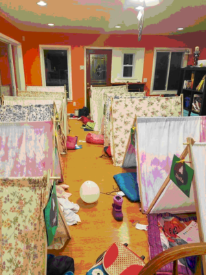 Girl Scout DIY Indoor Daisy Tent