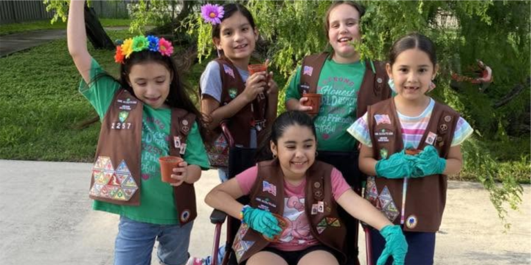 BROWNIE LEADERS